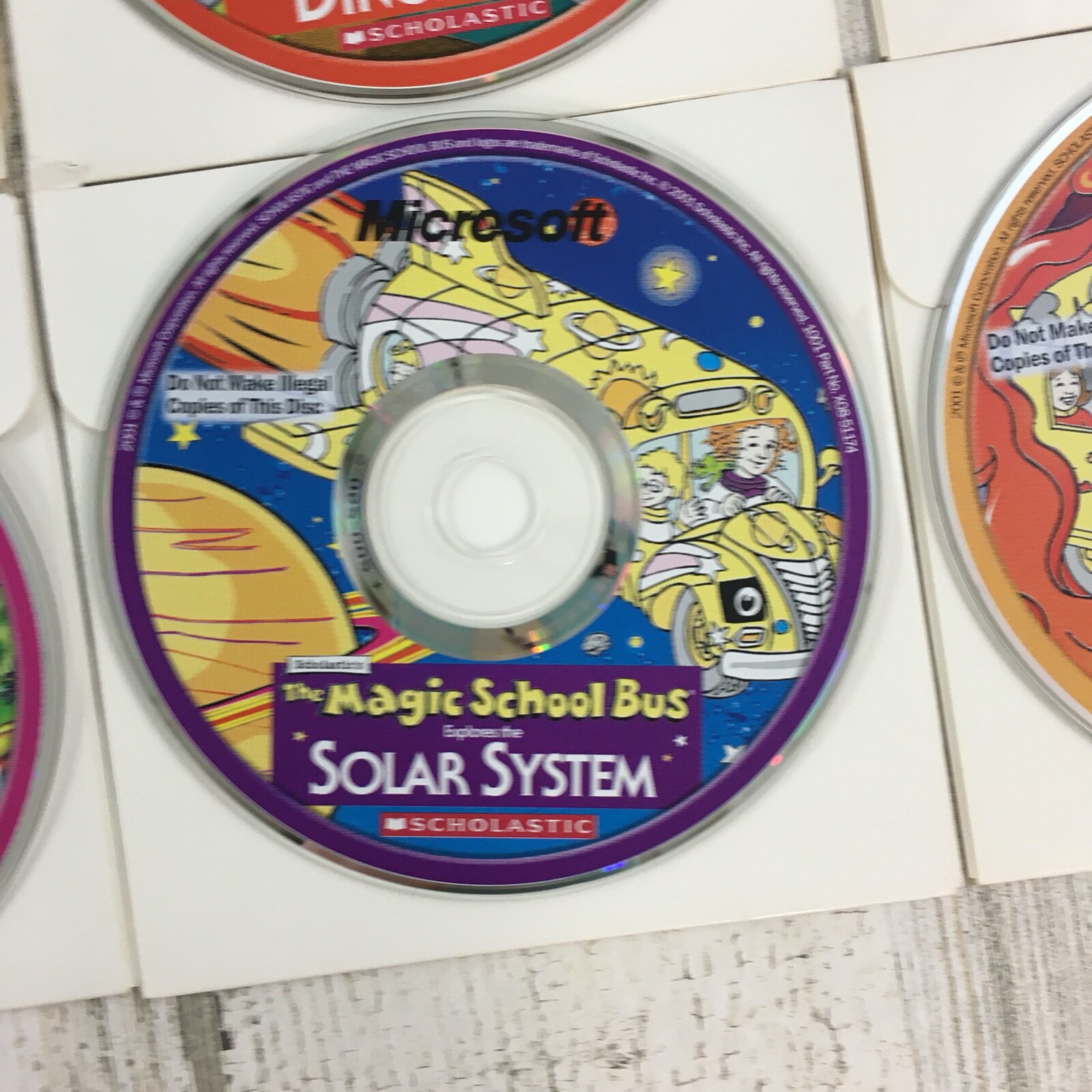 Scholastic The Magic School Bus 4 Game Lot PC CD-ROM Solar Earth Bugs Dinosaurs Scholastic 23456 - фотография #8