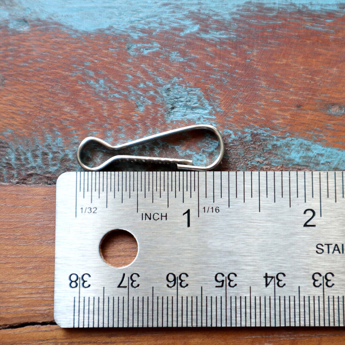 25 Small Metal J Hook Spring Clips for DIY Lanyards & Keychains - 1 1/4 Inch Specialist ID 7743-1020 - фотография #3