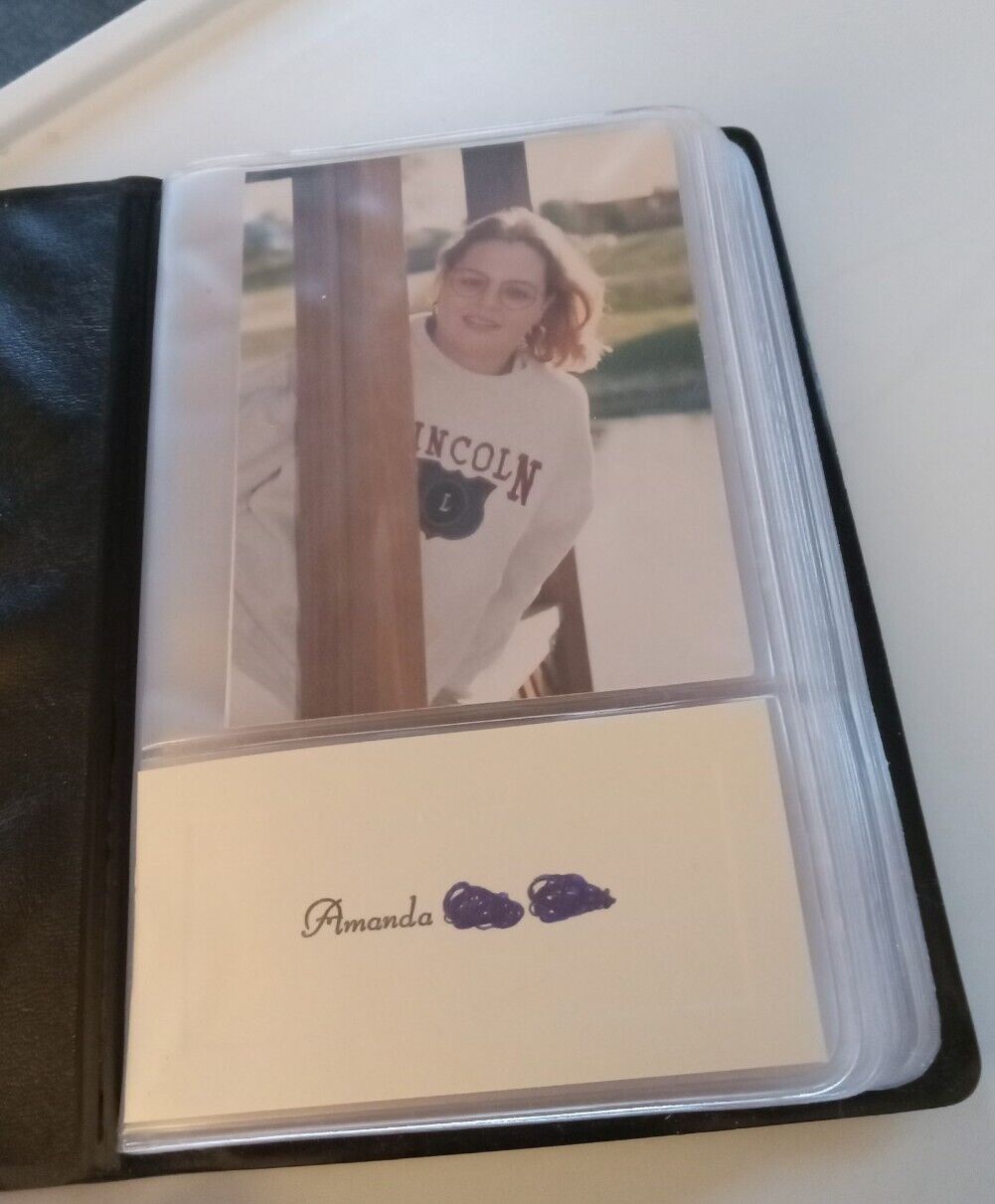 New! Memories Of Special Friends Wallet Sized  Photo Album.  Unbranded Does not apply - фотография #2