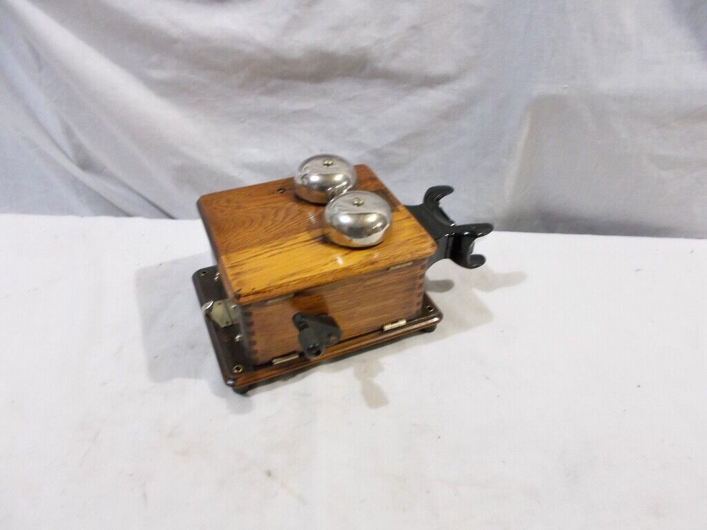 Two Old Oak Crank Wall Phones with Generator and Bakelite Cradle Bell Telephone - фотография #9
