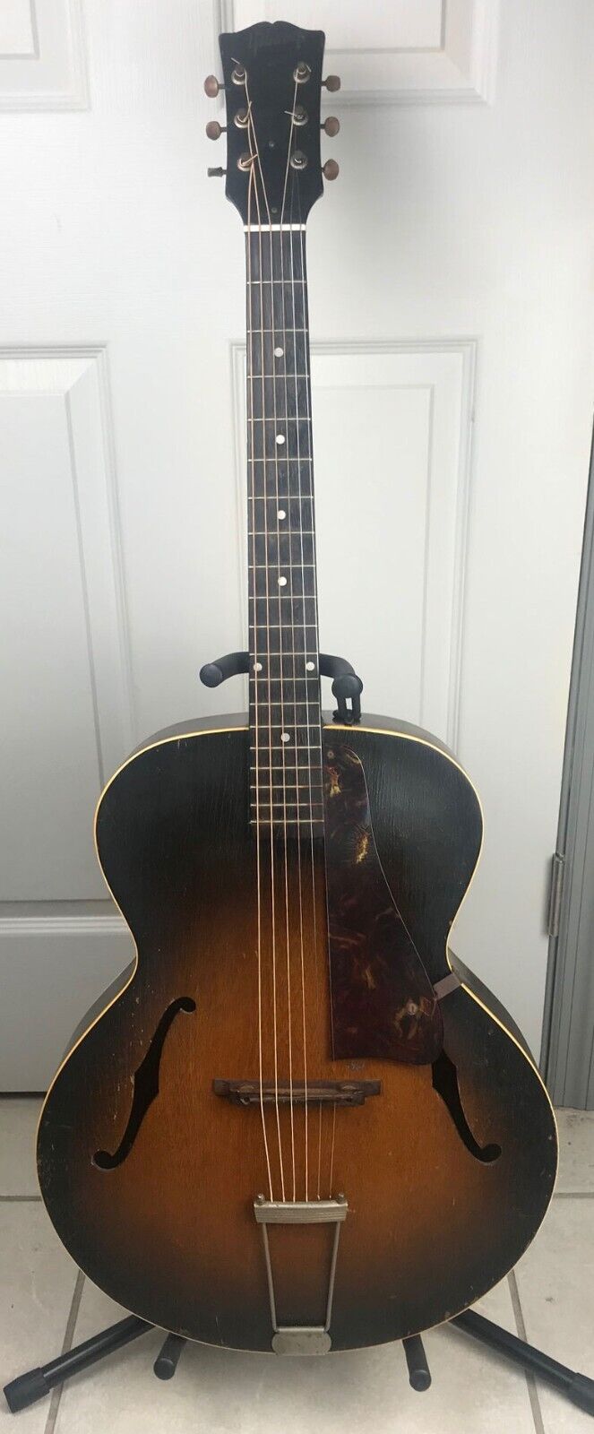 1950 Gibson L-48 sunburst arch top guitar with case Gibson L-48 - фотография #2
