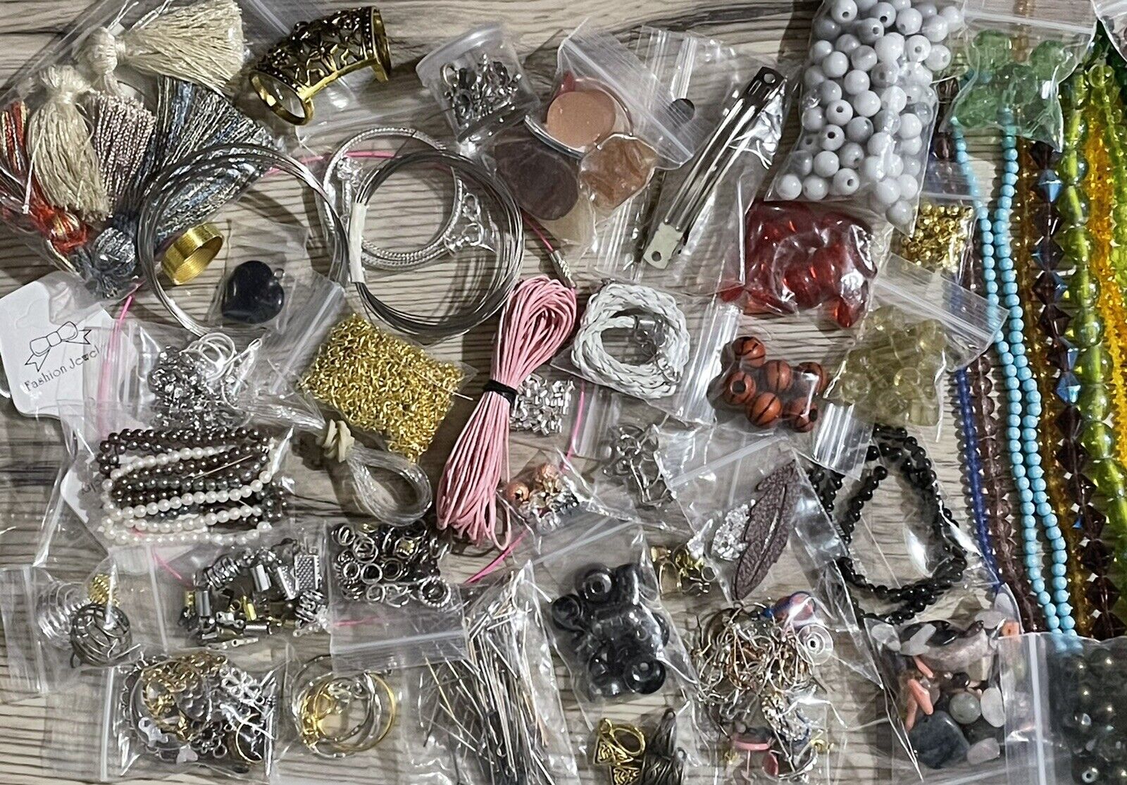 60 bags HUGE MIX Jewelry DIY LOT 👑🐝 Great Stater Kit 👑🐝 Beads & Findings MrsQueenBeead 60 Bag - фотография #3