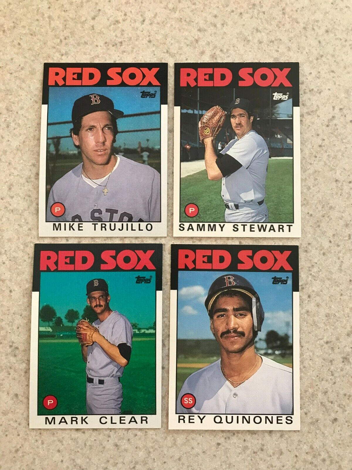 1986 Topps Red Sox Team: Includes Boggs, Rice, Buckner, Seaver (27 Cards) Без бренда - фотография #6