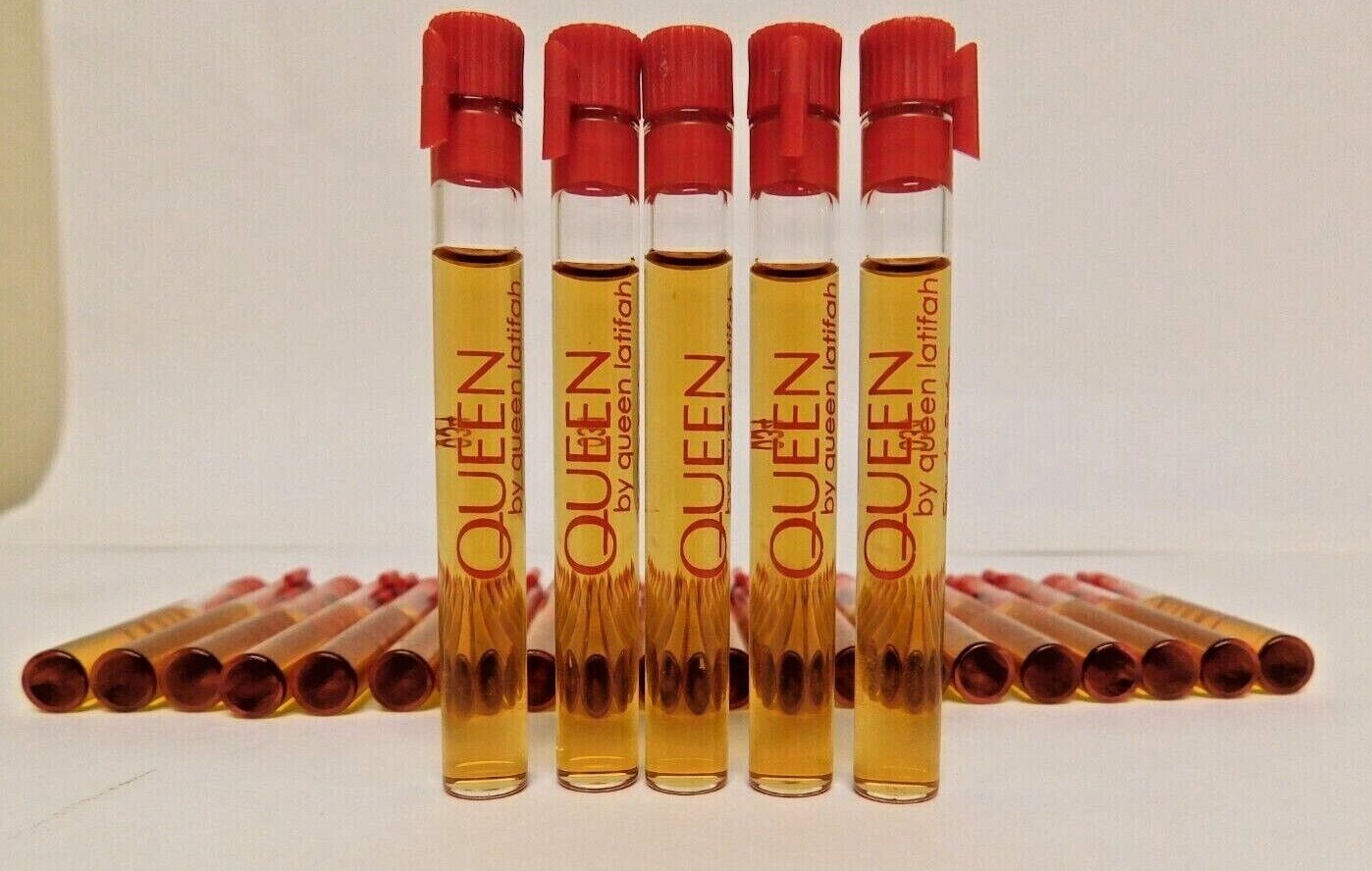 Queen by Queen Latifah Eau de Parfum Perfume 25 Sample Bottles .05 Fl Oz/Bottle Queen by Queen Latifah - фотография #2