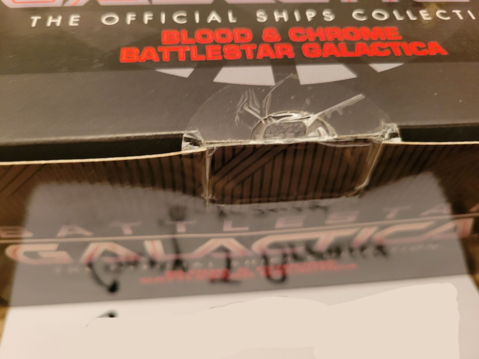 Eaglemoss Battlestar Galactica Blood and Chrome Version - Sealed Eaglemoss - фотография #2