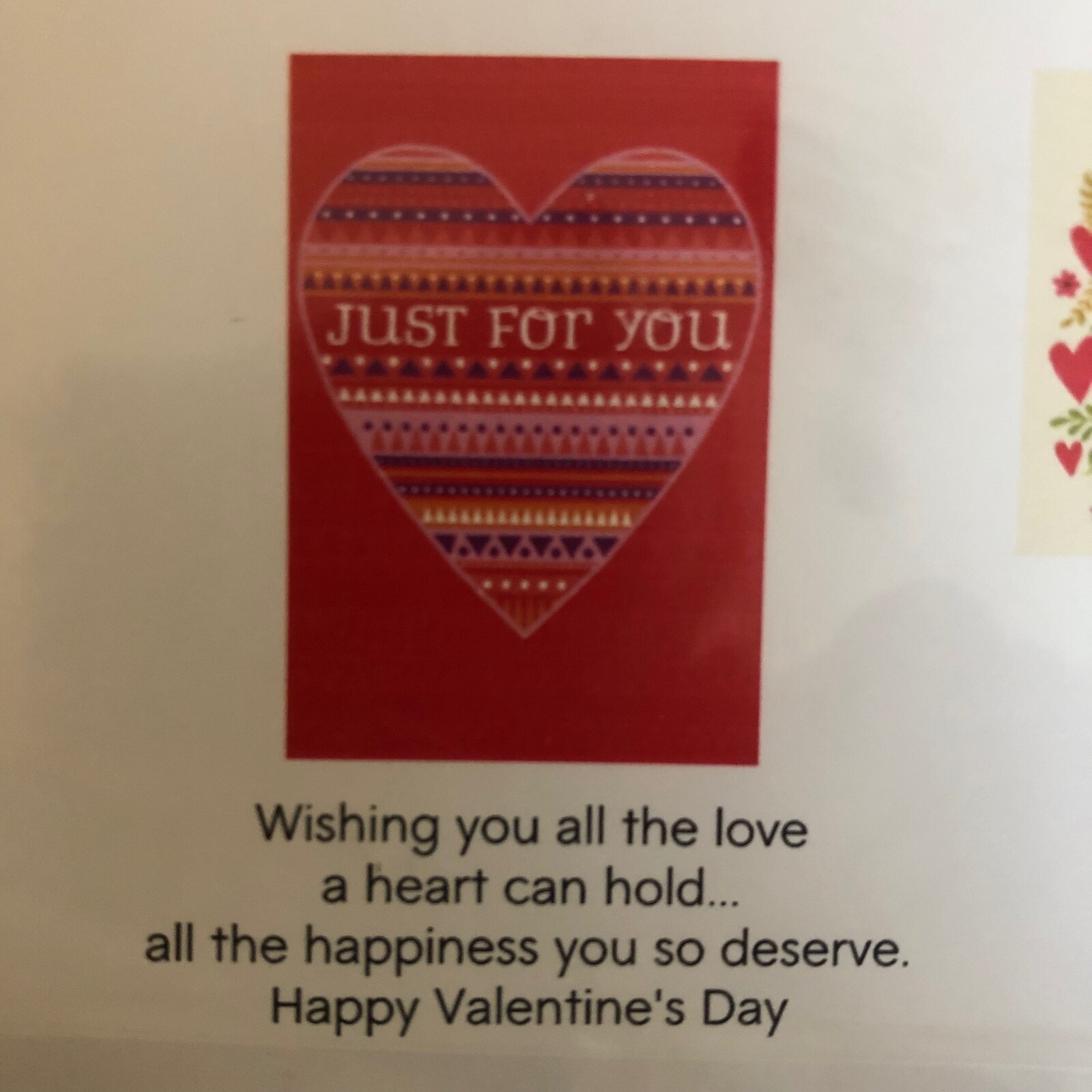 Hallmark Valentine's Day Full Size Cards Four Variety Packs (32 Cards) Hallmark - фотография #6