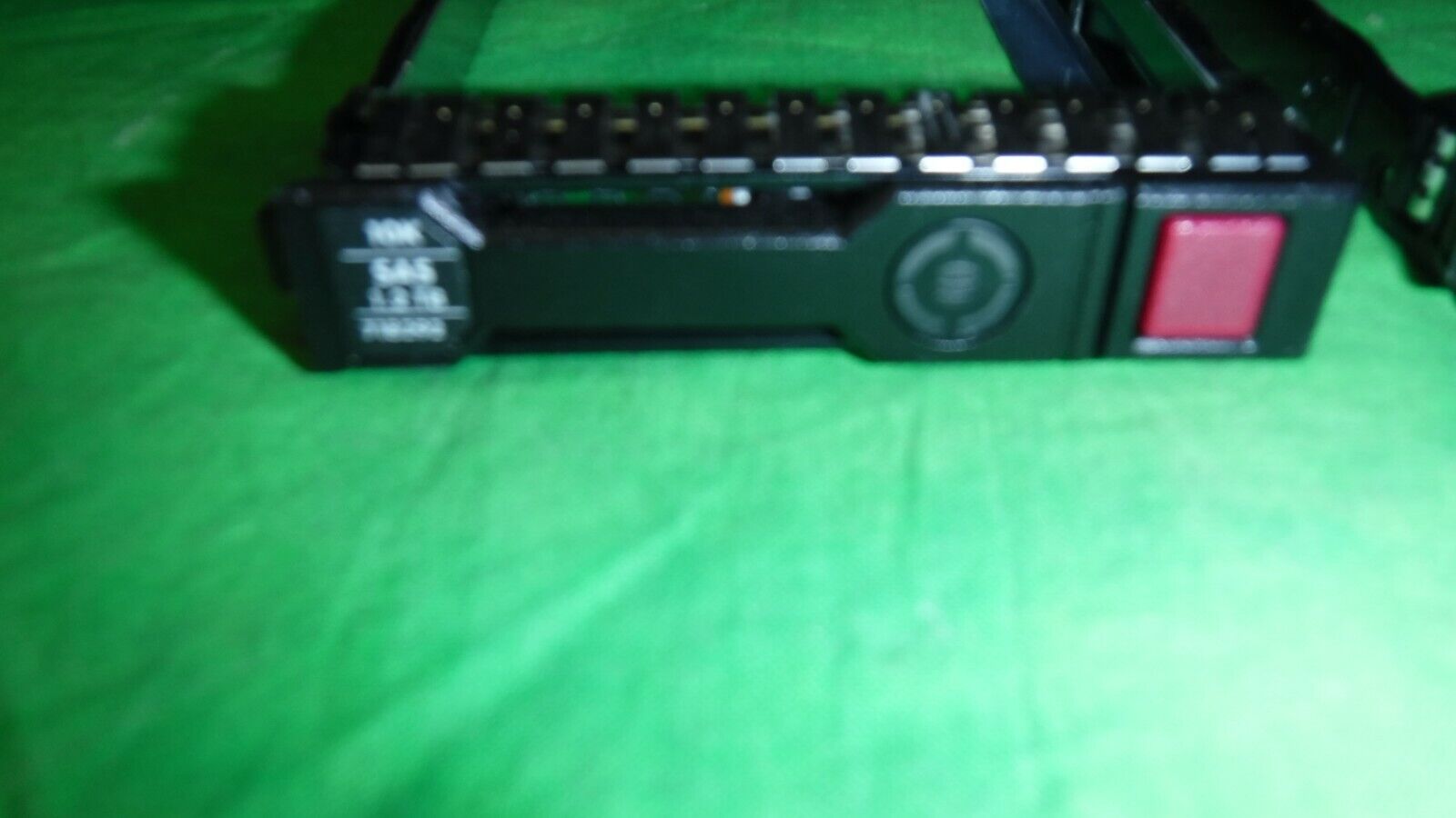 HP Genuine G8 Gen8 651687-001 SFF 2.5" Tray Caddy w/screws w/CHIP  LOT OF 8   @4 HP 651687-001 - фотография #2