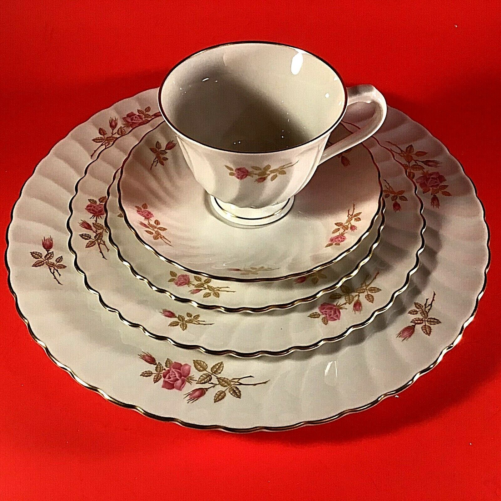 SYRACUSE CHINA COURTSHIP SILHOUETTE 5 PIECE PLACE SETTING PINK AND GOLD FLORAL syracuse china - фотография #8