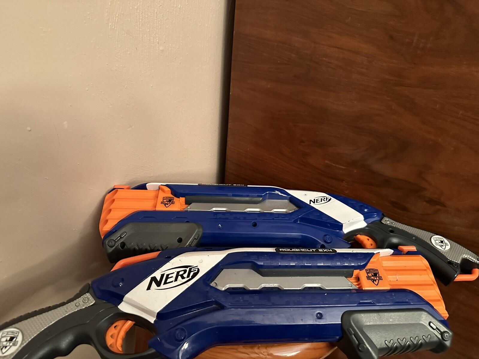 TWO Nerf N-Strike Roughcut 2X4 Dart Blaster Guns Blue/White Lot Pair of 2 Nerf - фотография #4