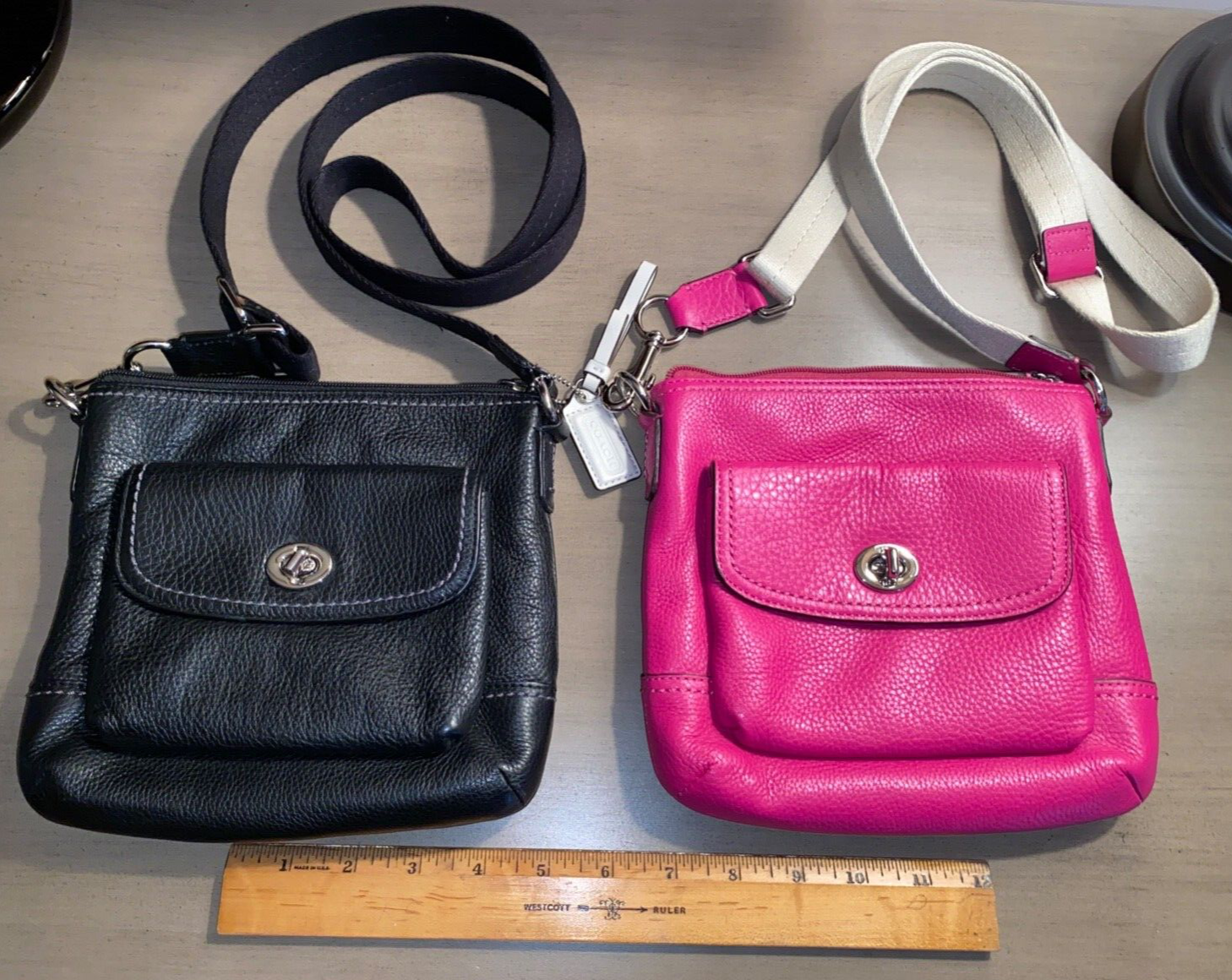 Lot of 2 COACH Park pebbled leather Swingpack crossbody bag purse 49170 EUC Coach Coach Park Swingpack - фотография #2