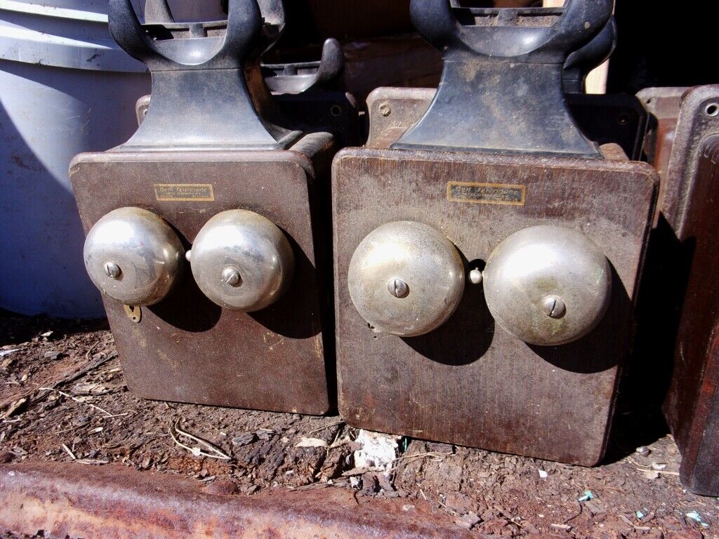 Two Old Oak Crank Wall Phones with Generator and Bakelite Cradle Bell Telephone - фотография #2