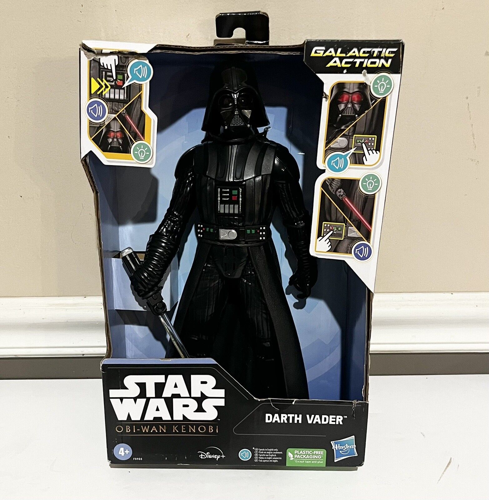 STAR WARS - GALACTIC ACTION DARTH VADER - Electronic 12-inch Action Figure New * Hasbro F5955