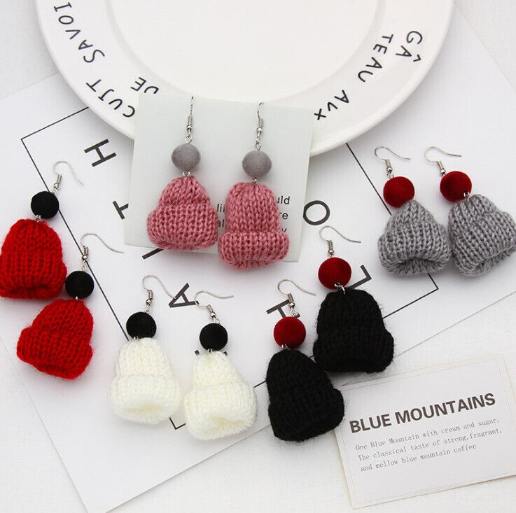 Mix 5 Pairs White Black Red Pink Grey Christmas Hats Balls Dangle Earrings Luckyshine
