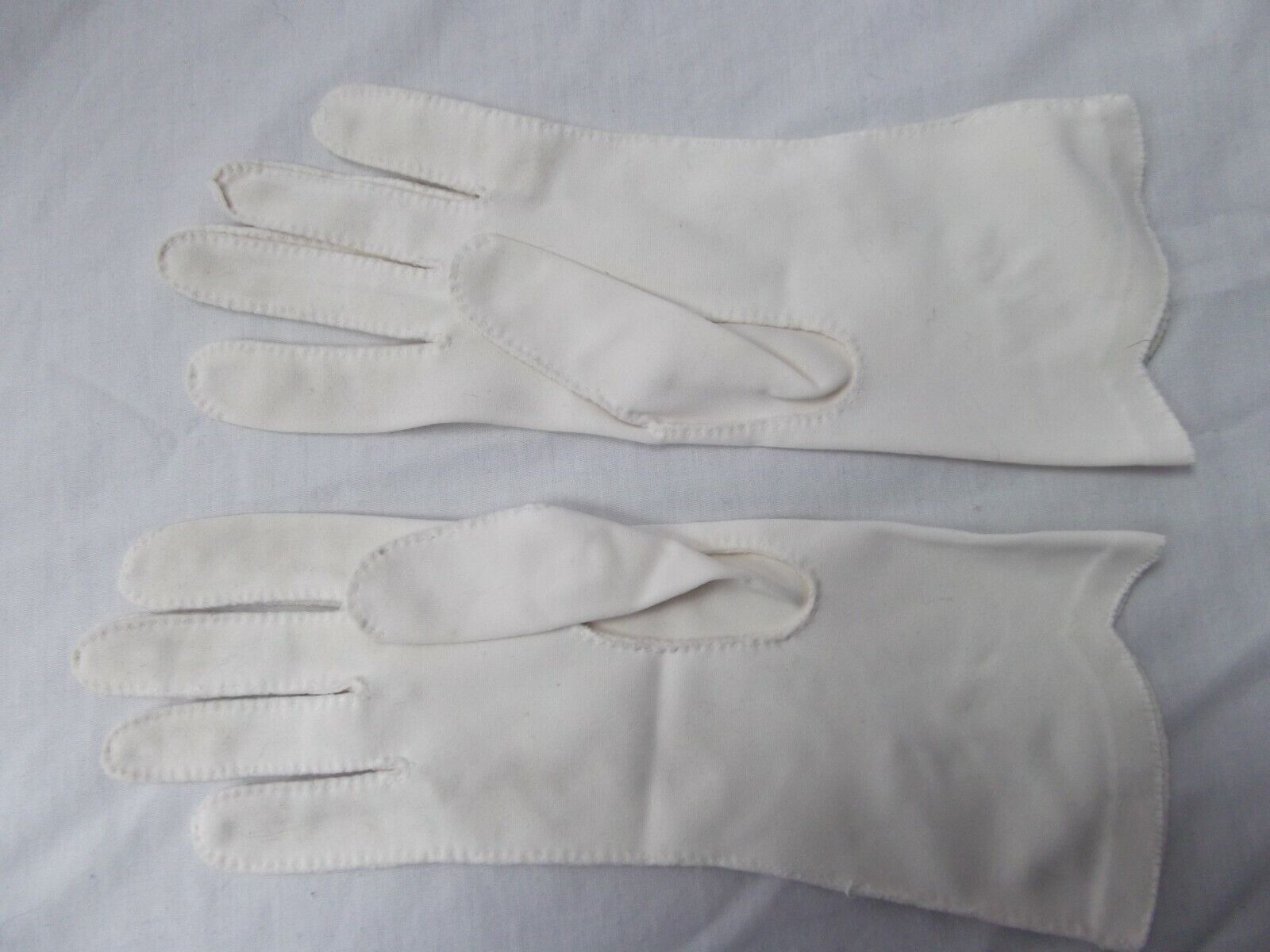 vtg lot 2 pr 6.5 ecru nylon cotton wrist 3/4 glove embroid rhinestone hand sewn Unbranded - фотография #4