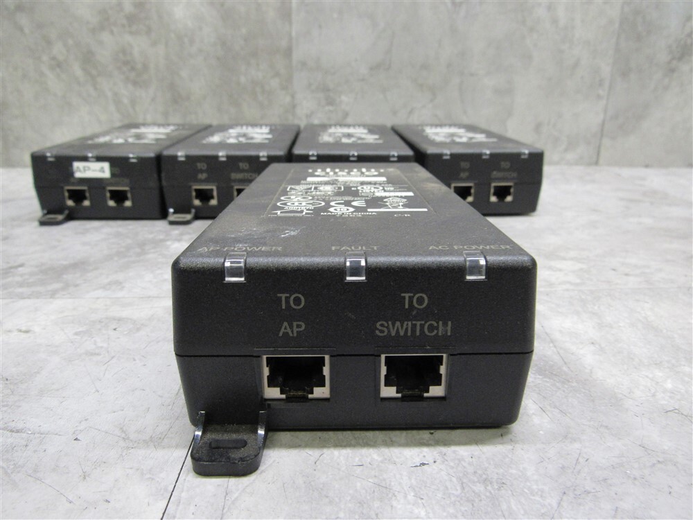 Lot of 4 Cisco Power Injector AIR-PWRINJ4 POE30U-560(G) 56V 0.55A w/ power cord Cisco - фотография #2