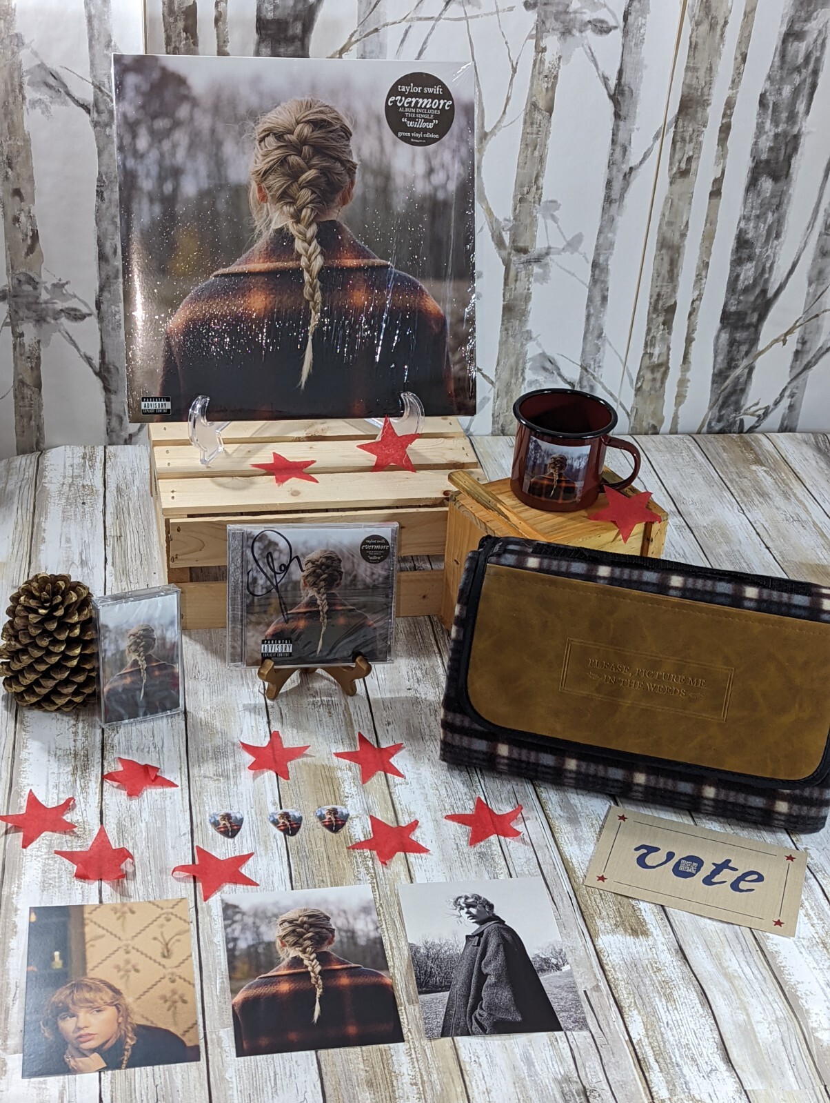 Taylor Swift - Evermore MEGAbundle (Includes Signed CD) - NEW (Read Description) Без бренда