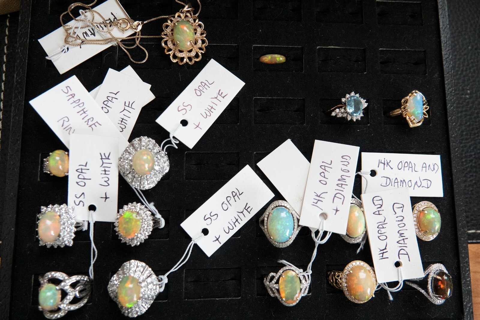 Assorted Jewelry Rings GUYS-make your wife very happy-BEST QUALITY! RARE Find Unbranded - фотография #3