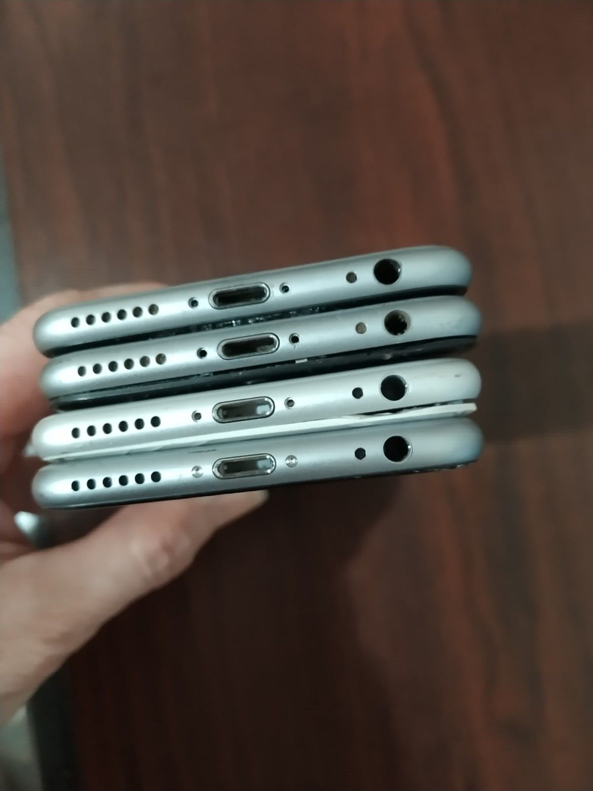 Lot of 4 Apple iPhone 6S 32GB ( Verizon/ T-Mobile  ) Silver for parts Apple Apple iPhone 6s - фотография #22