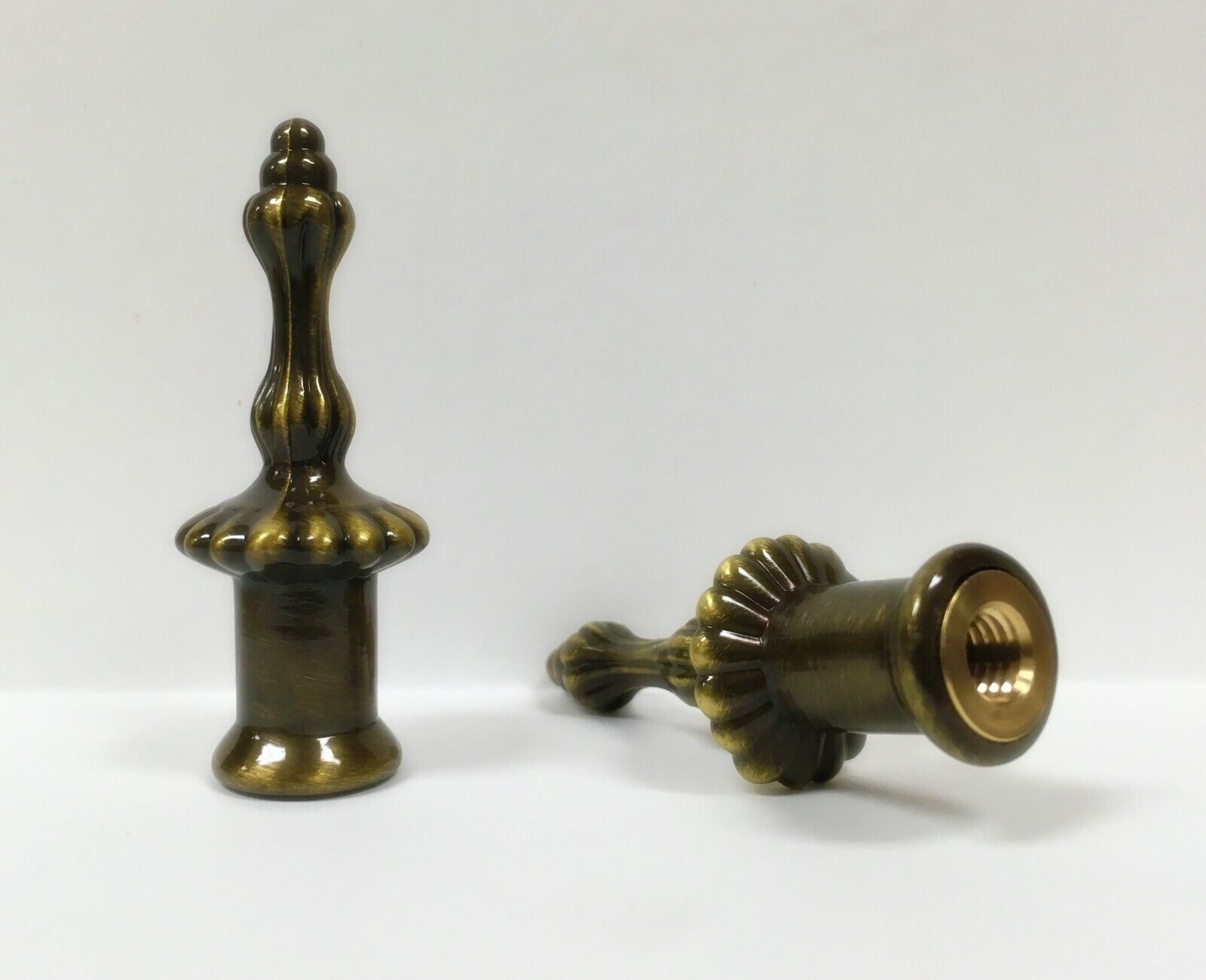 Lamp Finial-Pair of 2" Antique Brass Finish PILLAR finials-Dual Thread LITE ACCENTS AB-PILLAR-2 - фотография #2