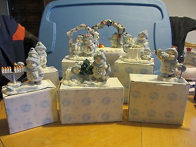 NEW  7 Encore Snow Buddies - Figurines - Holiday - Chanukah - Christmas - all 7 Без бренда