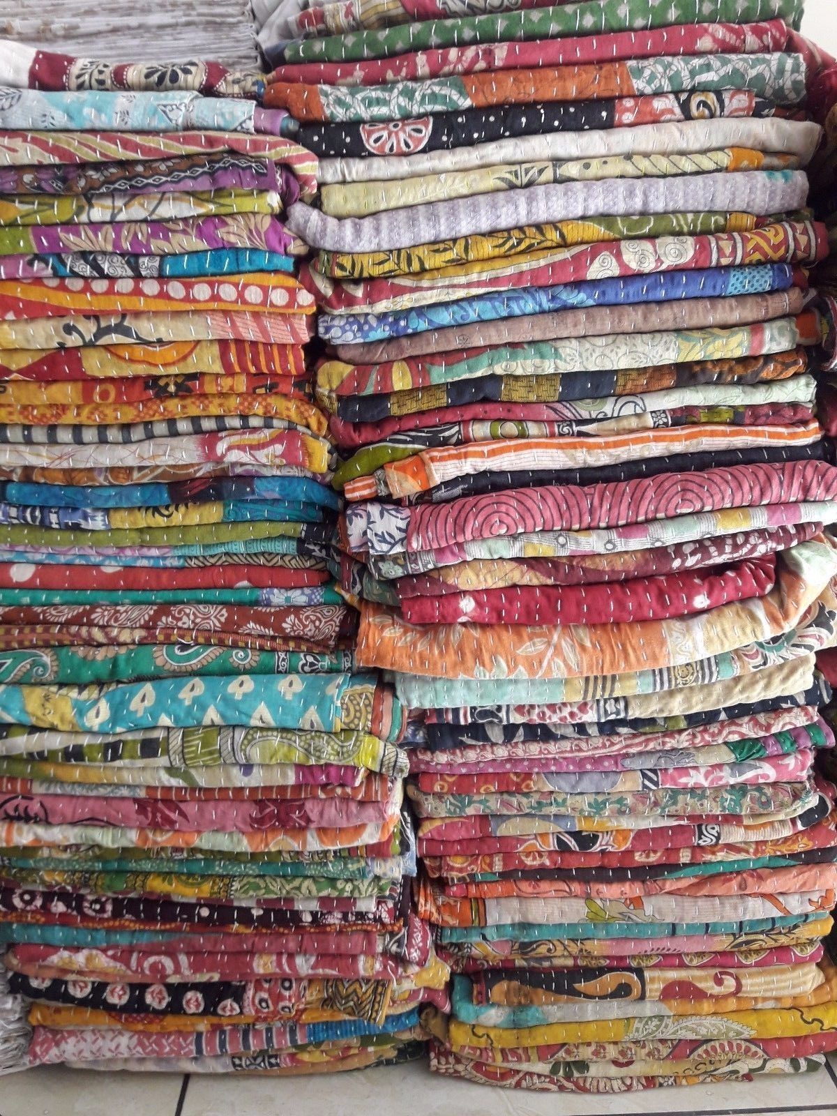 Wholesale Lot 10 PC  Assorted Designs Multi Patchwork Vintage Cotton Bedspreads Handmade Does Not Apply - фотография #2