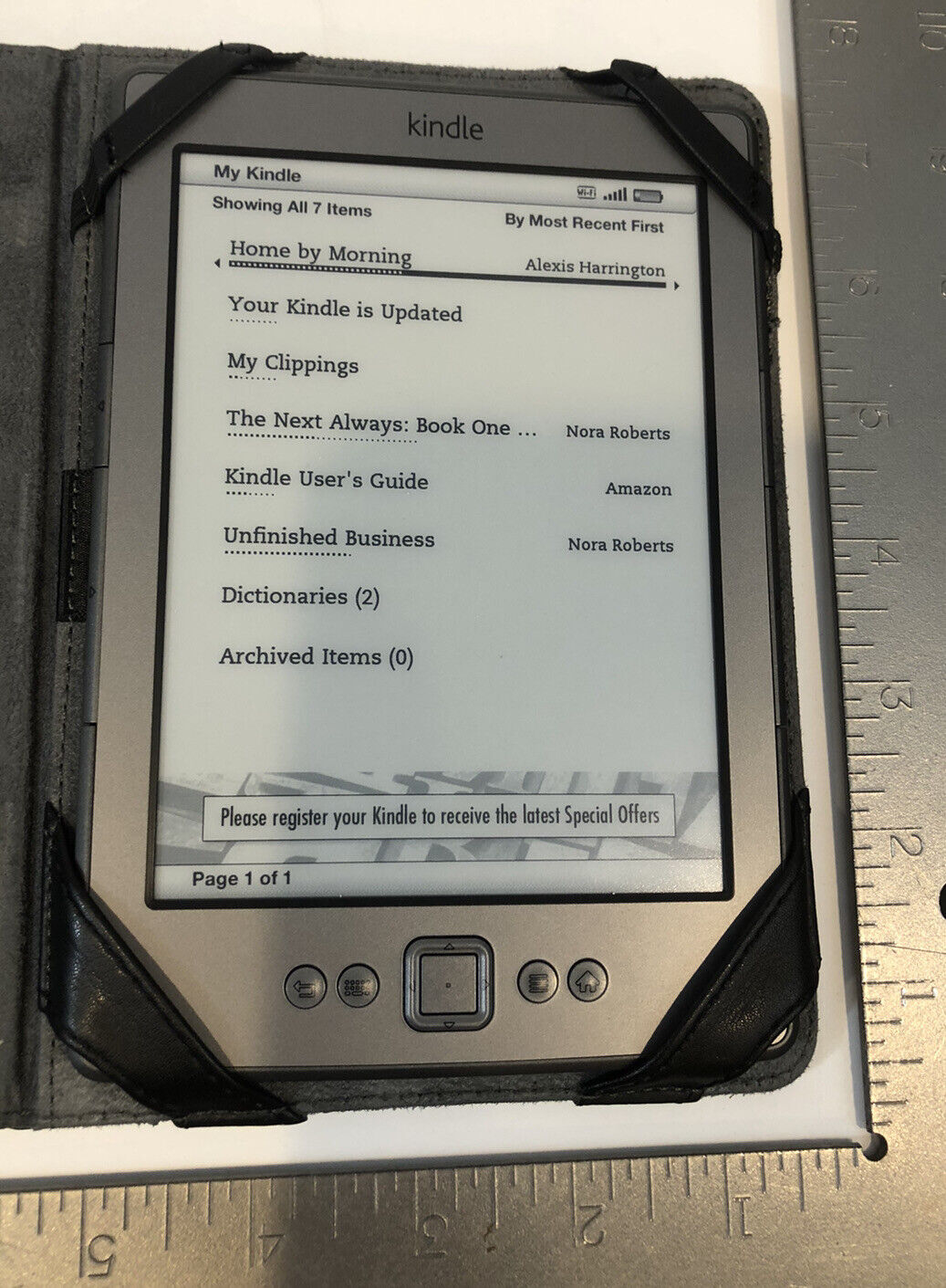 R Amazon Kindle Touch (4th Generation) 4GB, Wi-Fi, 6in - Silver Amazon B005890G8O - фотография #6