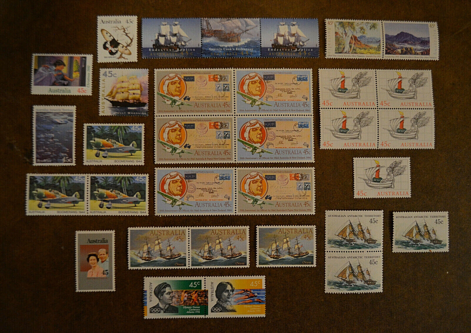 Large Lot 32 Unused Australian stamps 45c, MNH, OG, FACE VALUE $9.60 10+YRS OLD Без бренда