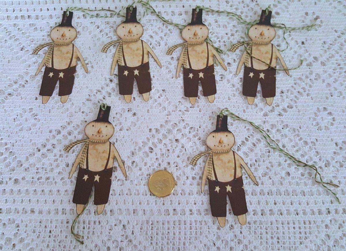 6~Primitive~Christmas~Snowman~Fussy Cut~Linen Cardstock~Gift~Hang~Tags~Ornies Без бренда