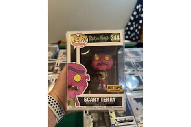 Funko Pop! Vinyl: Rick and Morty - Scary Terry - Hot Topic (Exclusive) #344