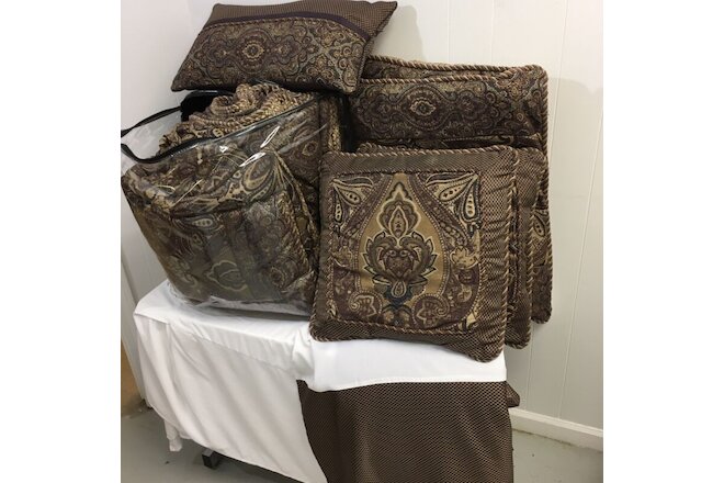 Croscill ATHENA Brown Purple Gold Paisley Comforter 7 Pc Set Throw Pillows Skirt