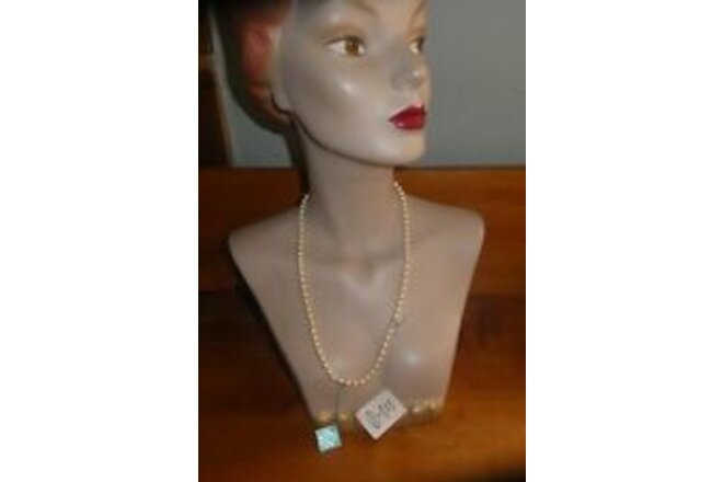 NWT  Vintage Deltah Faux Pearls Necklace 1950's