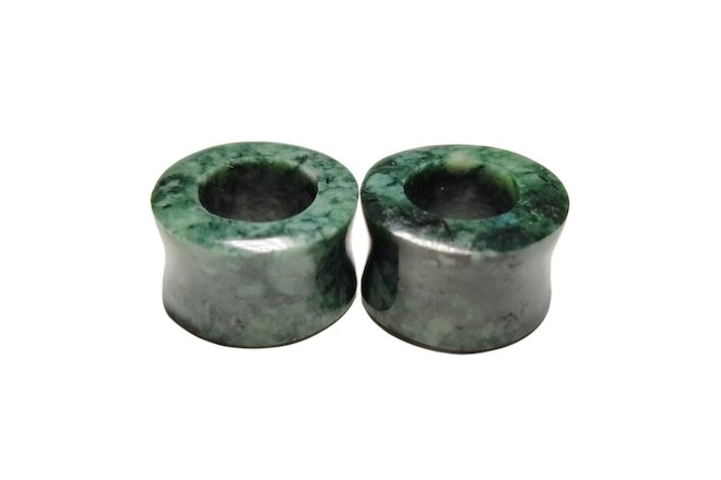 Expansores de Jade De Guatemala 17mm (perforacion en el centro)