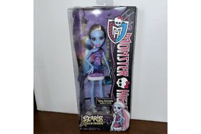Monster High-Scaris City of Frights-Abbey Bominable Doll 2012-Mattel-New in Box.