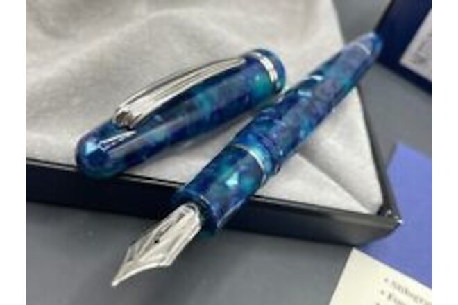 Nettuno Italy RARE Limited Edition Skipper Fountain Pen Ocean Marble Blue 18k F