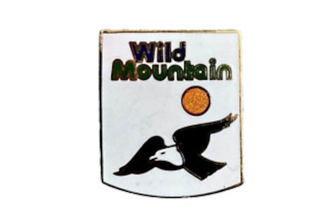 Wild Mountain Ski Pin MINNESOTA Resort Travel Lapel Pin 1990s