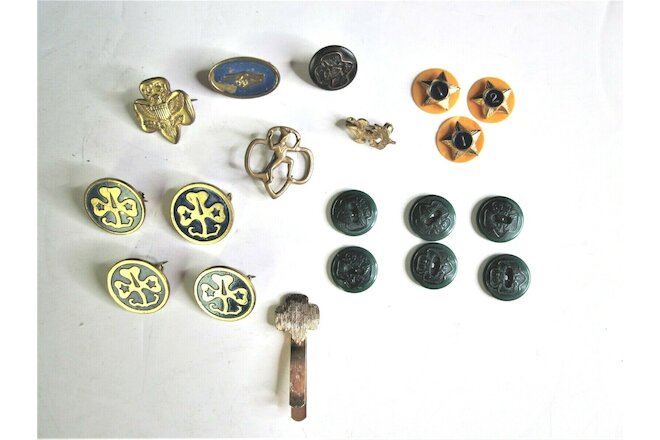 Lot of 19 Vintage Girl Scout Buttons, Pins, Bookmark