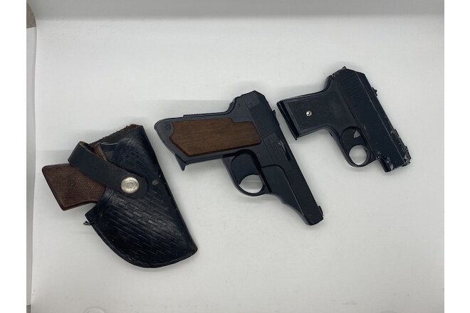 Lot of 3 Vintage Metal & Plastic Toy Cap Gun Starter Pistols 1-Edison Giocattoli