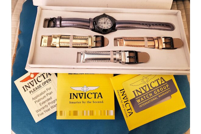 NEW Lovely Women's Invicta Diamond Wristwatch IOB