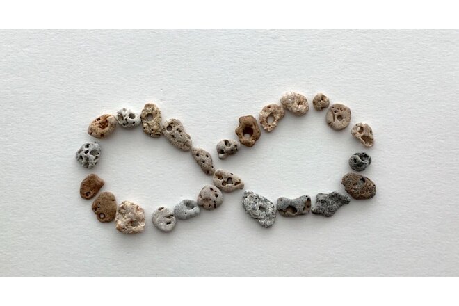 25 Natural Holey Beach Rocks Tiny Hag Stones Fairy Lucky Wish Amulet Magic #B25