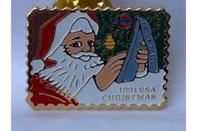 Santa Writing List #2582 1991 29¢ Stamp Pinback pin NEW