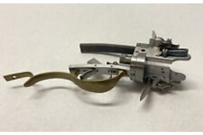 New Leonard Day & Sons Flintlock Long Rifle Swivel Breech Mechanism