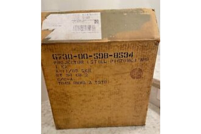 NOS US Army Projector PH-222-C AP-9 w/ Case, Box, & Manuals Tobyhanna Depot