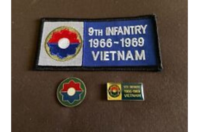 set of 3 9th Infantry Division hat/lapel pins-patch