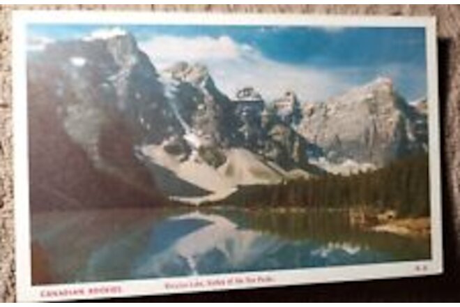 Vintage Postcard Canadian Rockies MORAINE LAKE VALLEY OF THE TEN PEAKS (A9)