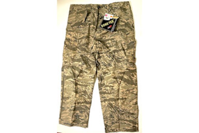 Adventure Tech Level VII Alpha Insulated Men’s Pants Military Style Size XL 39"