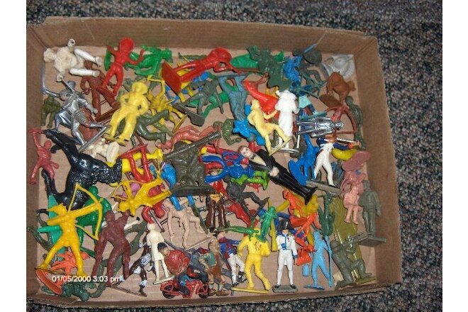 105 VINTAGE PLASTIC PLAY SET FIGURES MPC,TIMMEE,W/ NAPOLEON,MARX DOLL HOUSE FIGS