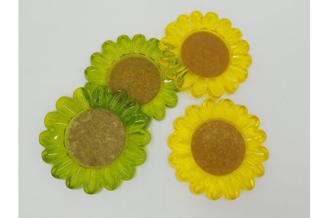 Set of Four Lucite/Acrylic & Cork Daisy Flower Power Green/Yellow Drink Coasters