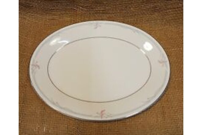 Royal Doulton CARNATION oval serving platter; 13"; brand new
