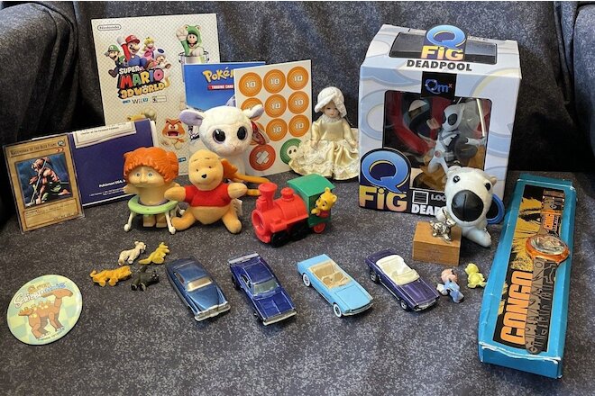 VTG+ Junk Drawer Toy, Fast Food Promo, Hot Wheels, Video Game Collectibles Lot