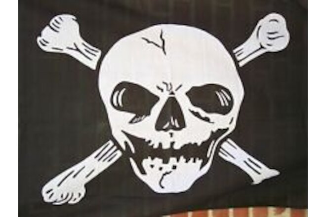 New unused skull & cross bone flag black & white metal rivets 30" x 48" USA